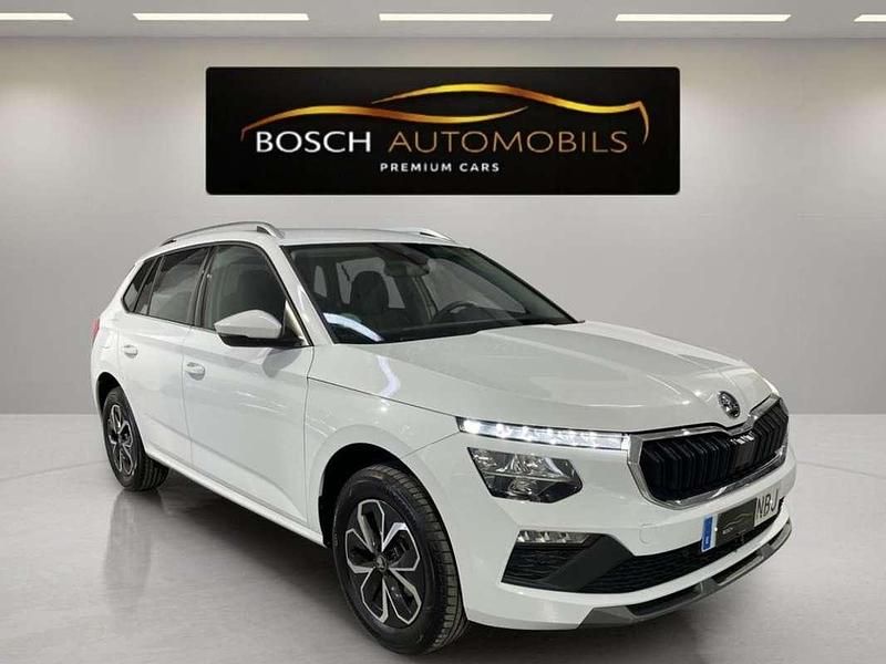 Usado Skoda Kamiq Selection 116 CV (85 kW) 2025 Blanco SUV