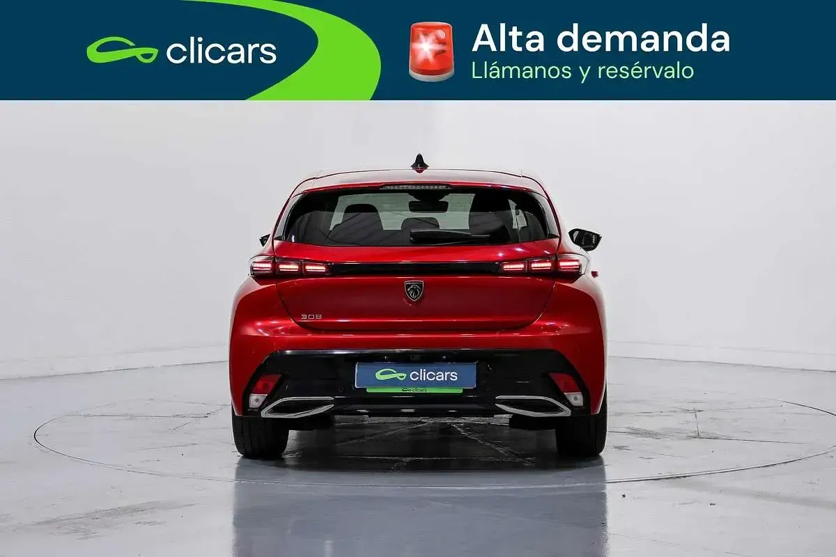 Usado Peugeot 308 Allure 131 CV (96 kW) 2024 Rojo Utilitario