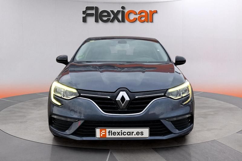 Usado Renault Mégane IV Business 140 CV (102 kW) 2020 Gris Berlina