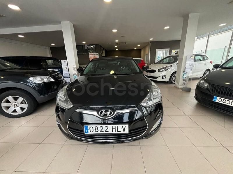 Usado Hyundai Veloster Sport 140 CV (102 kW) 2012 Negro Utilitario