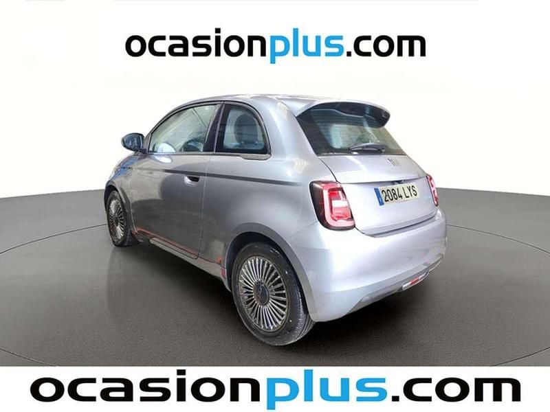 Usado Fiat 500e Icon 86 kW (118 CV) 2022 Plateado Utilitario