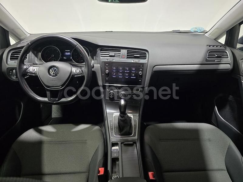 Usado VW Golf VII Advance 150 CV (110 kW) 2020 Azul Berlina