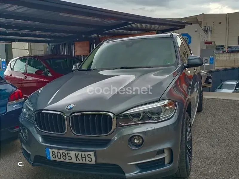 Usado BMW X5 231 CV (169 kW) 2018 Gris / plata SUV