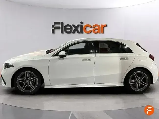 Usado Mercedes A200 150 CV (110 kW) 2023 Blanco Berlina
