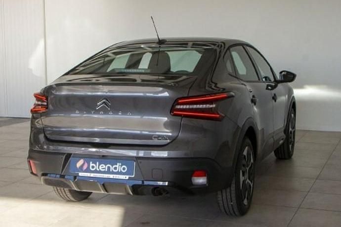 Usado Citroën e-C4 Feel 100 kW (136 HP) 2024 Sedan