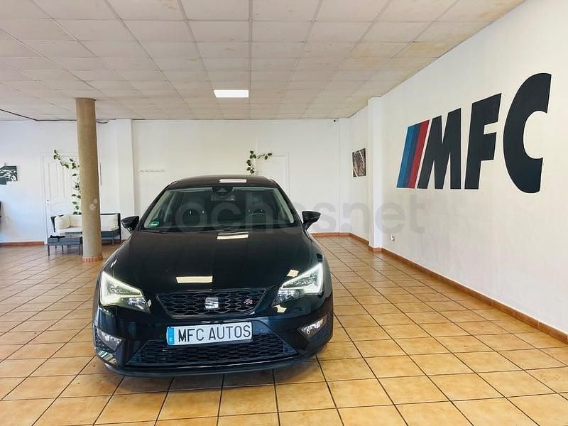 Usado Seat Leon FR 184 CV (135 kW) 2014 Negro Berlina