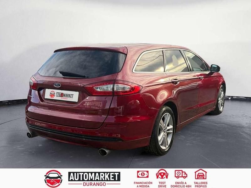 Usado Ford Mondeo 179 CV (131 kW) 2013 Burdeos Familiar