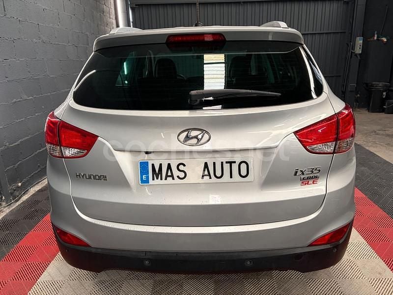Usado Hyundai ix35 115 CV (84 kW) 2013 Gris / plata SUV