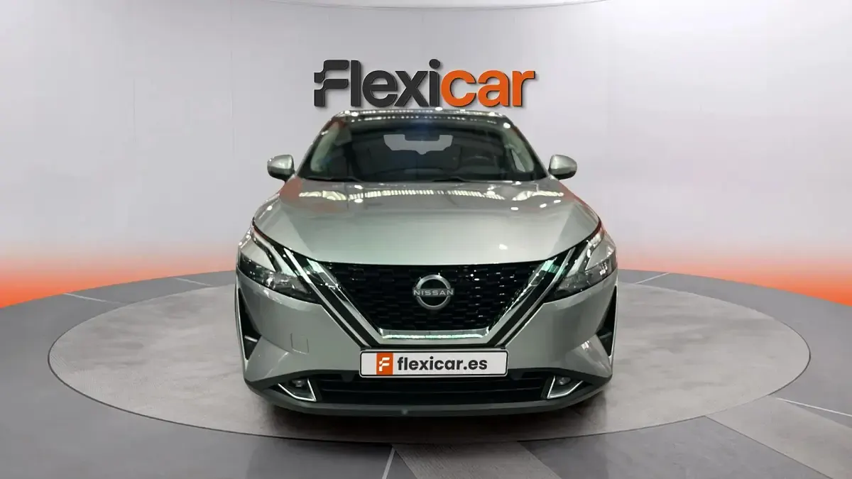 Usado Nissan Qashqai Acenta 158 CV (116 kW) 2023 Gris SUV