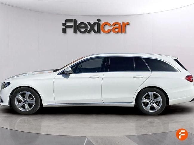 Usado Mercedes E200 160 CV (117 kW) 2019 Blanco Familiar