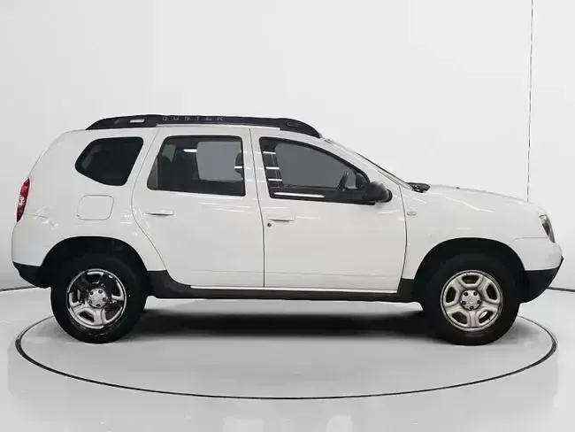 Usado Dacia Duster Lauréate 125 CV (91 kW) 2018 Blanco SUV