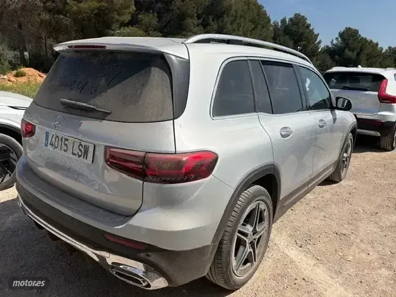 Usado Mercedes GLB200 150 CV (110 kW) 2021 Gris SUV