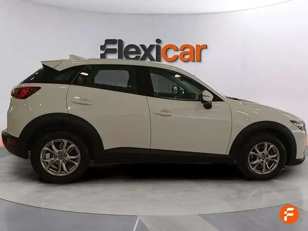 Usado Mazda CX-3 121 CV (88 kW) 2022 Blanco SUV