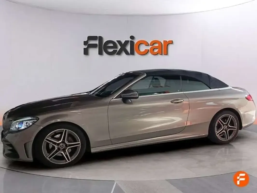 Usado Mercedes C220 194 CV (142 kW) 2019 Marrón Descapotable
