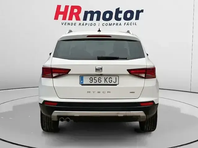 Usado Seat Ateca 4Drive 190 CV (139 kW) 2017 Blanco SUV