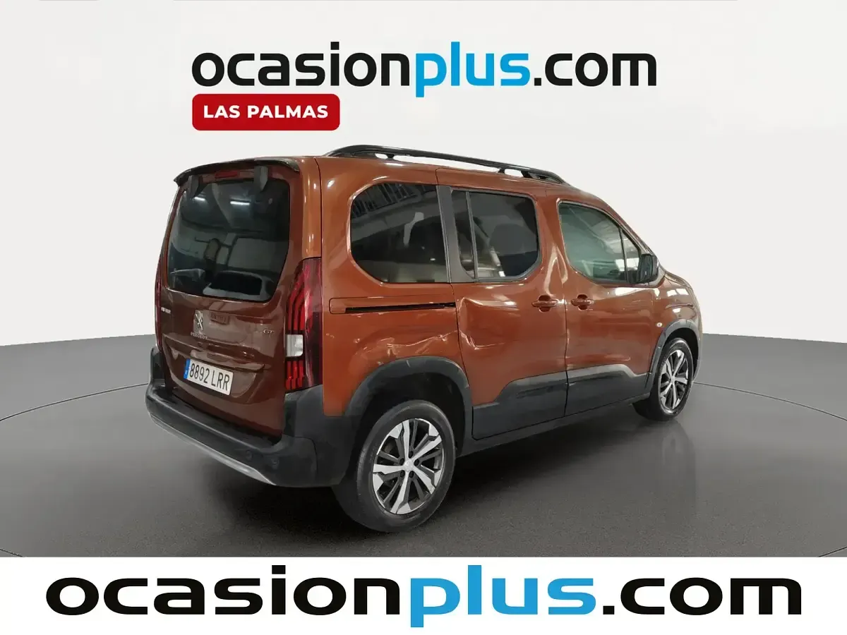 Usado Peugeot Rifter GT 100 CV (73 kW) 2021 Marrón Monovolumen
