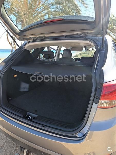 Usado Hyundai ix35 135 CV (99 kW) 2014 Gris / plata SUV