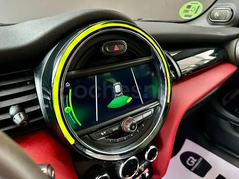 Usado Mini Cooper S 192 CV (141 kW) 2019 Rojo Utilitario