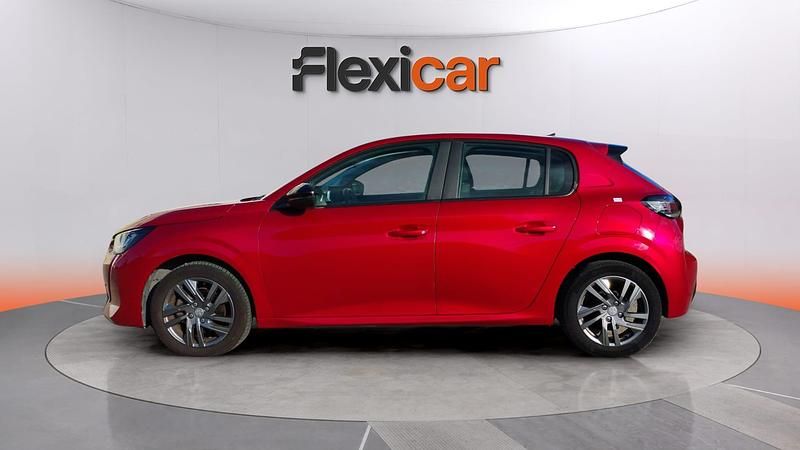 Usado Peugeot 208 Active 102 CV (75 kW) 2022 Rojo Utilitario