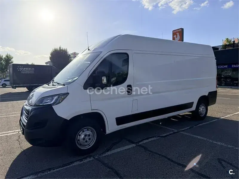 Usado Peugeot Boxer 130 CV (95 kW) 2012 Blanco Van