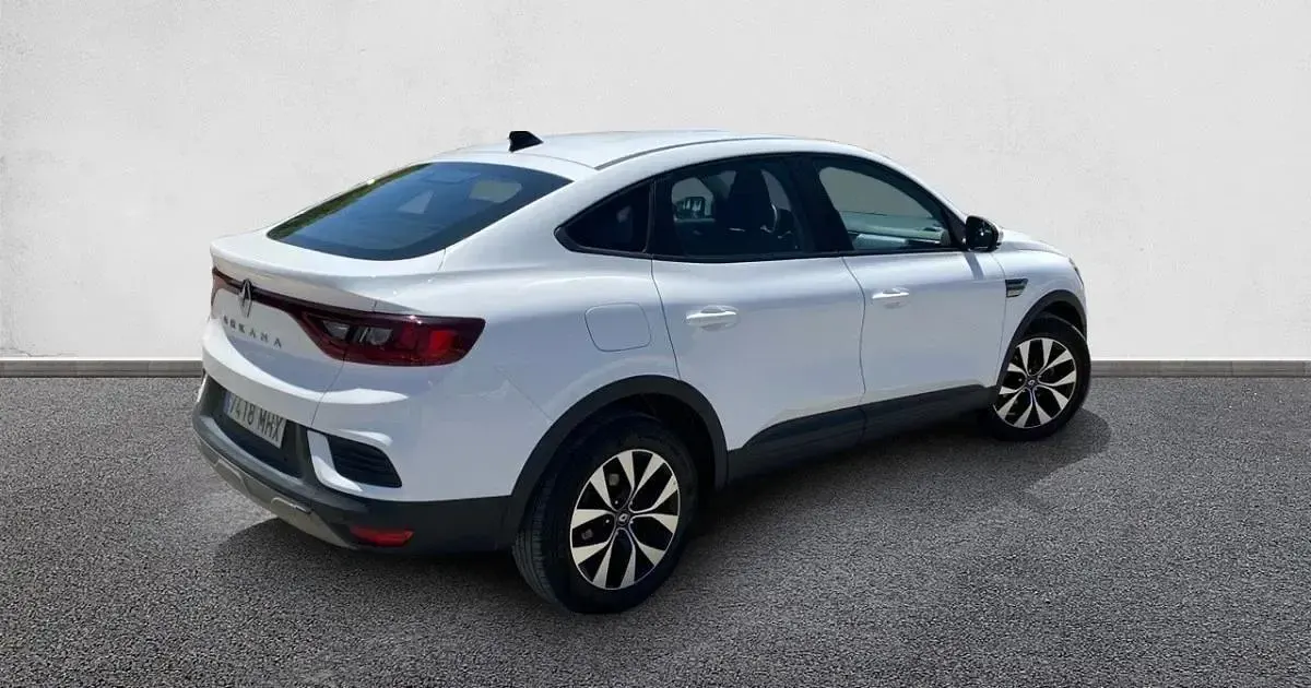 Usado Renault Arkana Equilibre 140 CV (102 kW) 2023 SUV