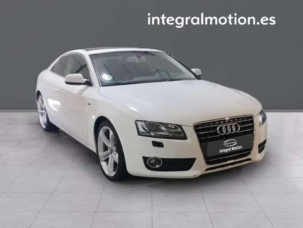 Usado Audi A5 Business 190 CV (139 kW) 2011 Blanco Coupe