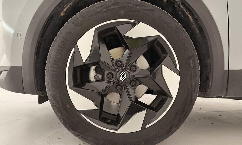 Usado Renault Captur Techno 100 CV (73 kW) 2025 Gris SUV