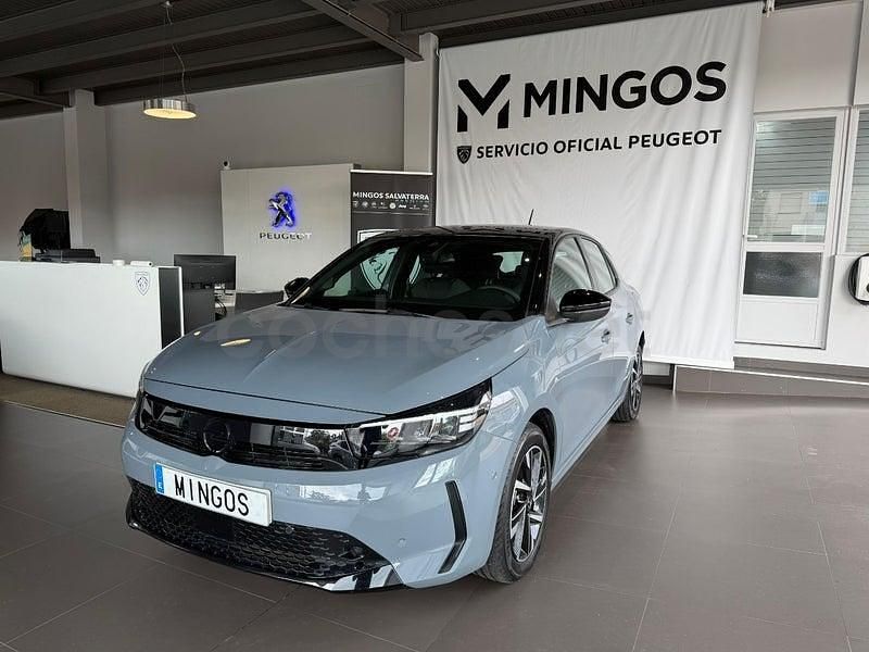 Usado Opel Corsa 100 CV (73 kW) 2024 Gris / plata Utilitario