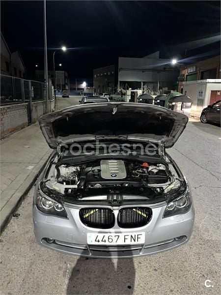 Usado BMW 530 Gran Turismo 245 CV (180 kW) 2009 Gris / plata Berlina