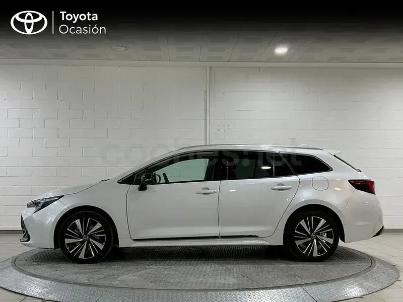 Usado Toyota Corolla Sport 196 CV (144 kW) 2025 Blanco Familiar