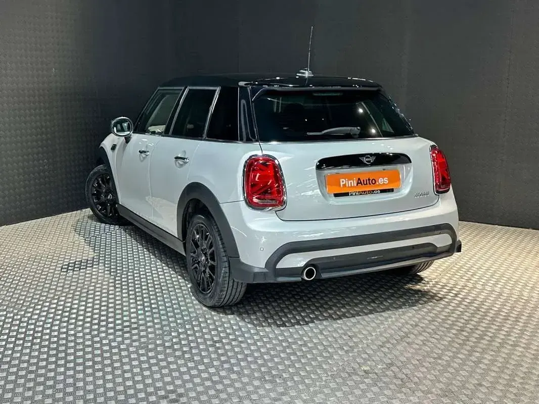 Usado Mini Cooper 136 CV (100 kW) 2022 Gris / plata Utilitario