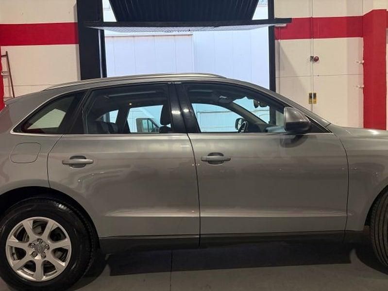 Używany Audi Q5 Premium 170 KM (125 kW) 2011 Szary SUV