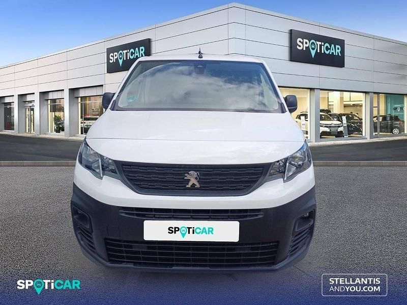 Usado Peugeot Partner Premium 98 CV (72 kW) 2022 Blanco Monovolumen