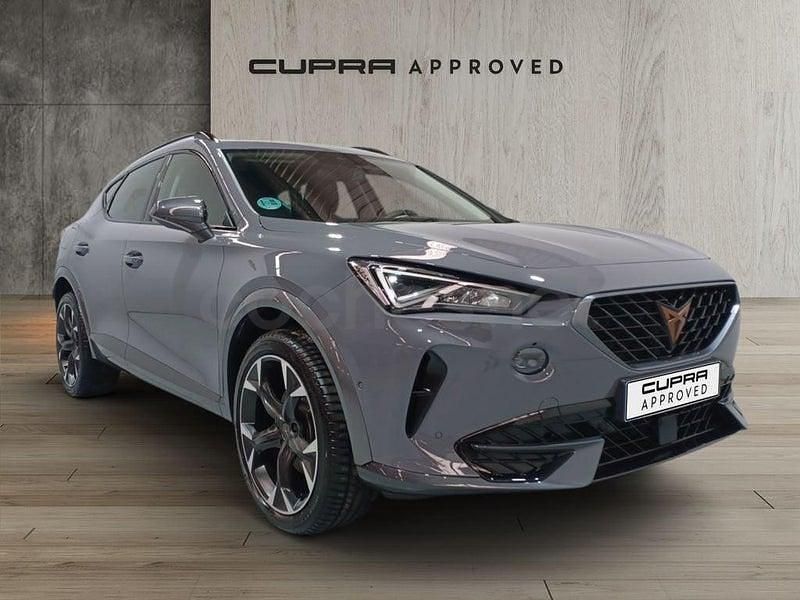Usado Cupra Formentor 150 CV (110 kW) 2022 Gris / plata SUV