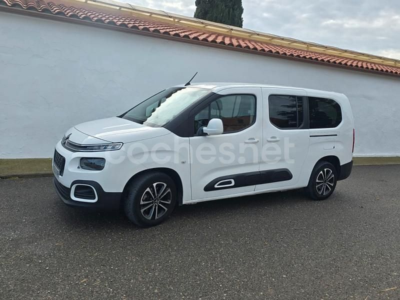 Usado Citroën Berlingo Feel 130 CV (95 kW) 2019 Blanco Monovolumen