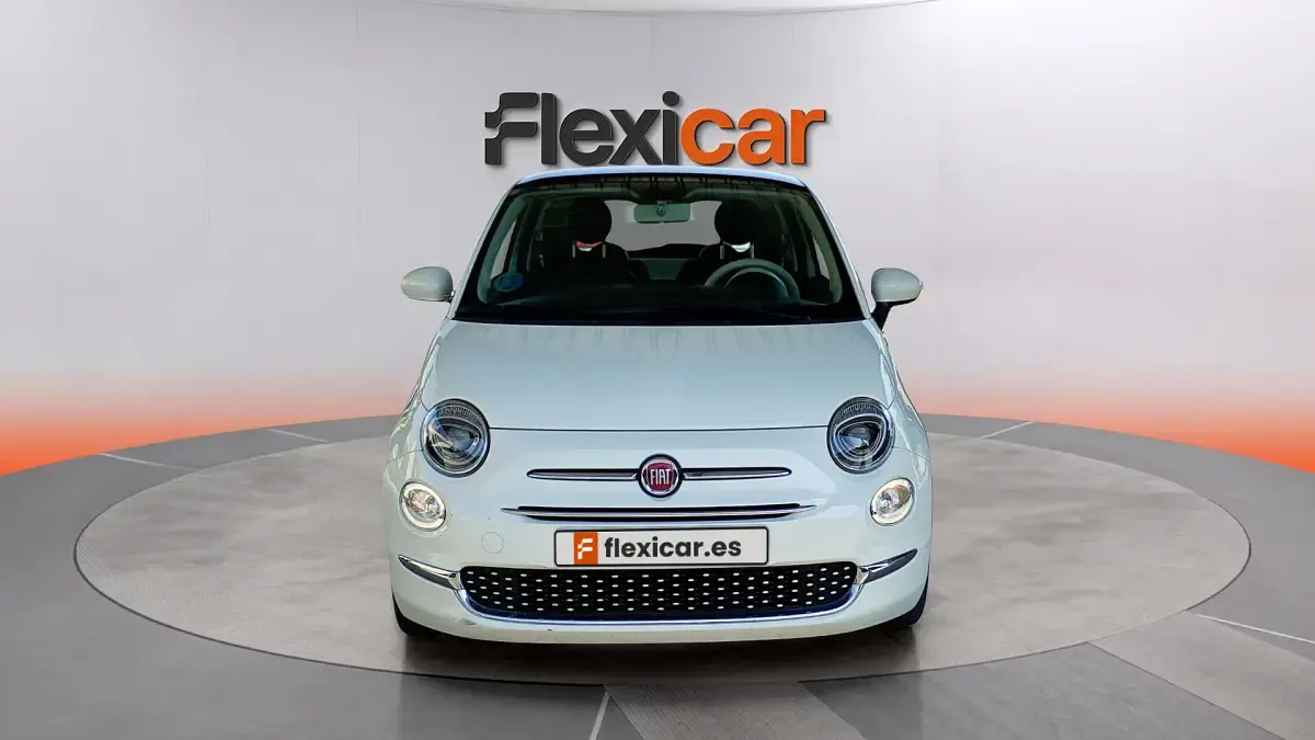 Usado Fiat 500 Dolcevita 71 CV (52 kW) 2023 Blanco Berlina