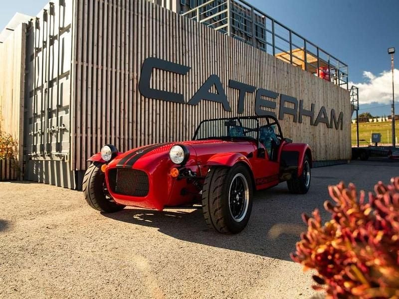 Usado Caterham Seven 173 CV (127 kW) 2024 Rojo Descapotable