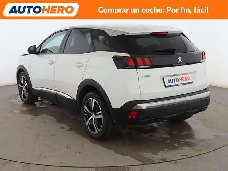 Usado Peugeot 3008 Allure 131 CV (96 kW) 2019 Blanco SUV