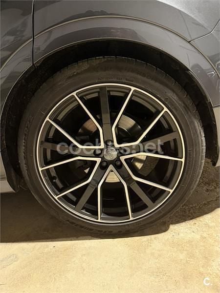 Usado Audi Q8 S-Line 286 CV (210 kW) 2019 Gris / plata SUV