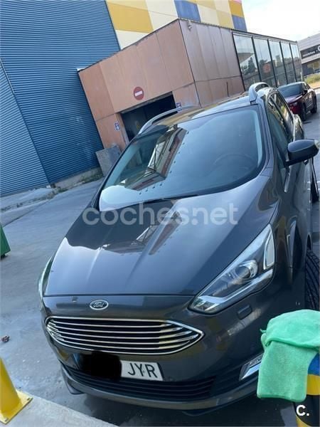 Gris / plata Usado 2017 Ford Grand C-Max Titanium Monovolumen | 9600 € (Buen precio) - Imagen 1/4