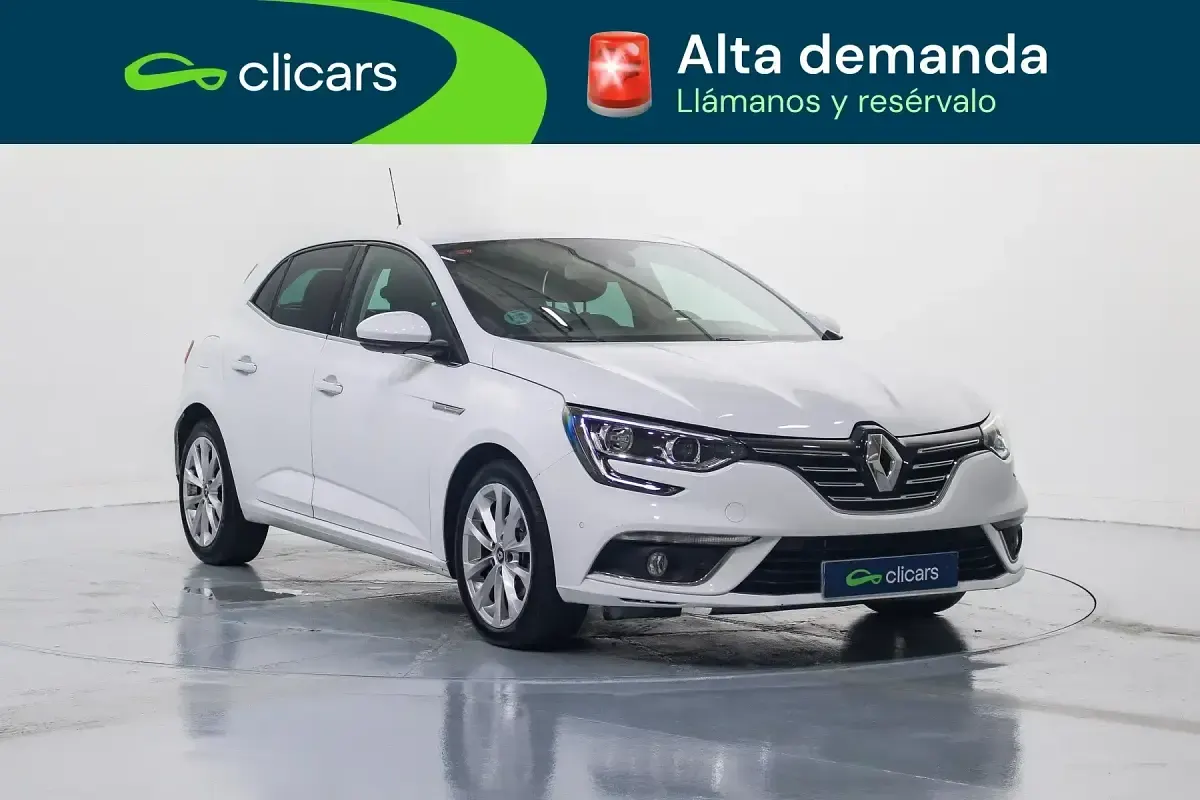 Usado Renault Mégane Zen 130 CV (95 kW) 2017 Blanco Berlina
