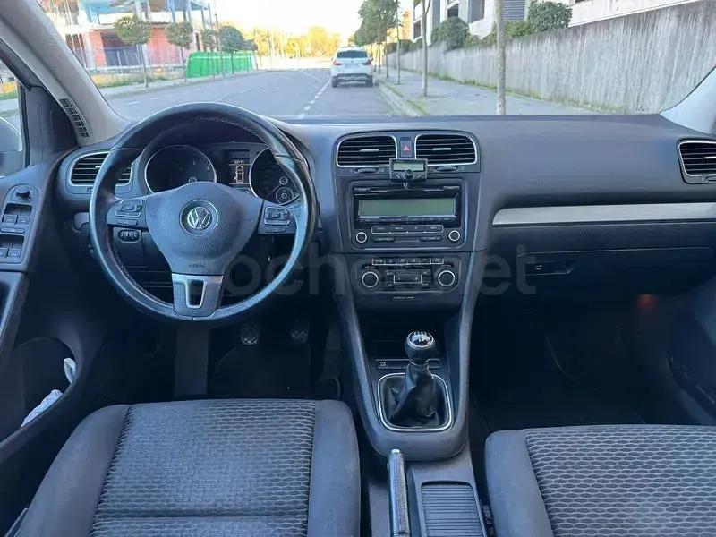 Usado VW Golf VI 105 CV (77 kW) 2010 Gris / plata Utilitario