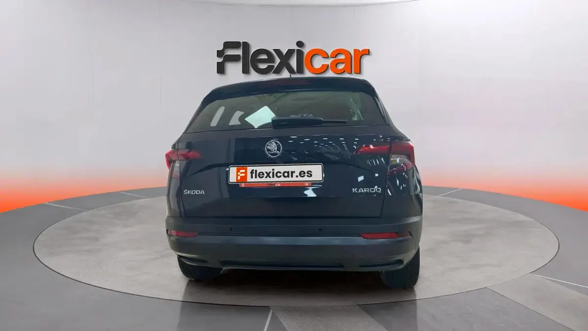 Usado Skoda Karoq Ambition 116 CV (85 kW) 2019 Negro SUV