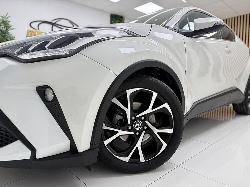 Usado Toyota C-HR Advance 122 CV (89 kW) 2021 Blanco SUV