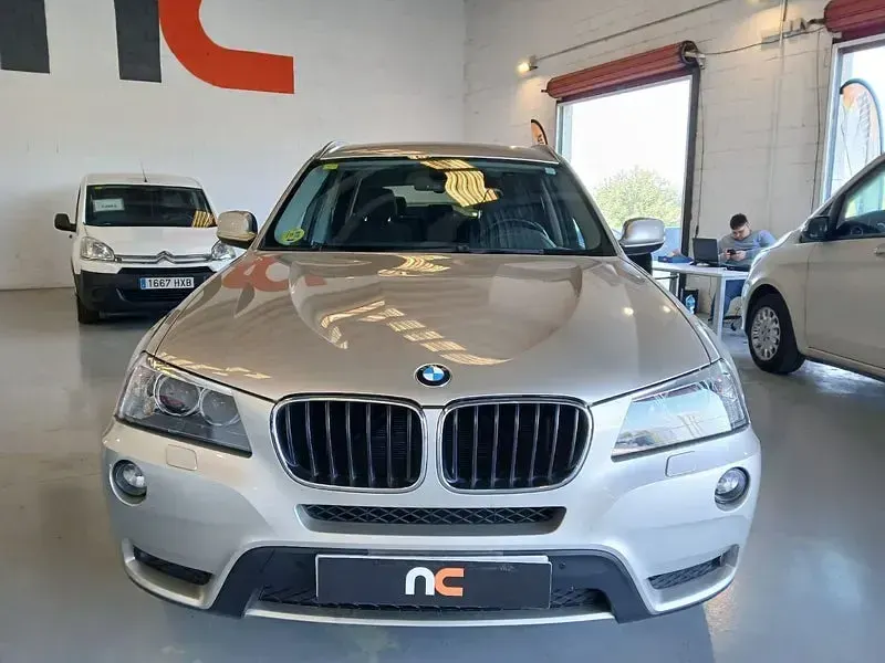 Käytetty BMW X3 184 HP (135 kW) 2012 Harmaa Katumaasturi