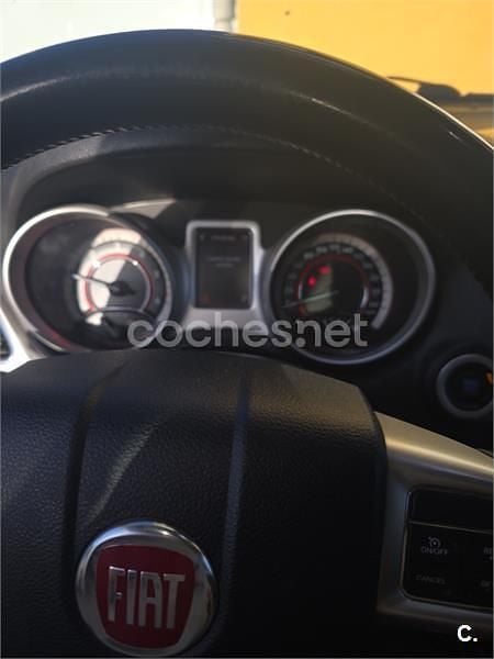 Usado Fiat Freemont Cross 170 CV (125 kW) 2014 Blanco SUV