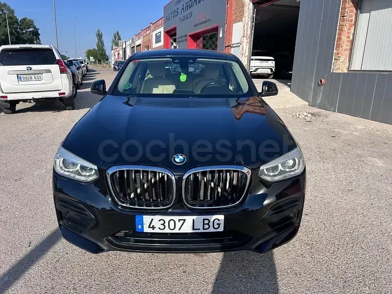 Usado BMW X4 Comfort Edition 190 CV (139 kW) 2020 Negro SUV