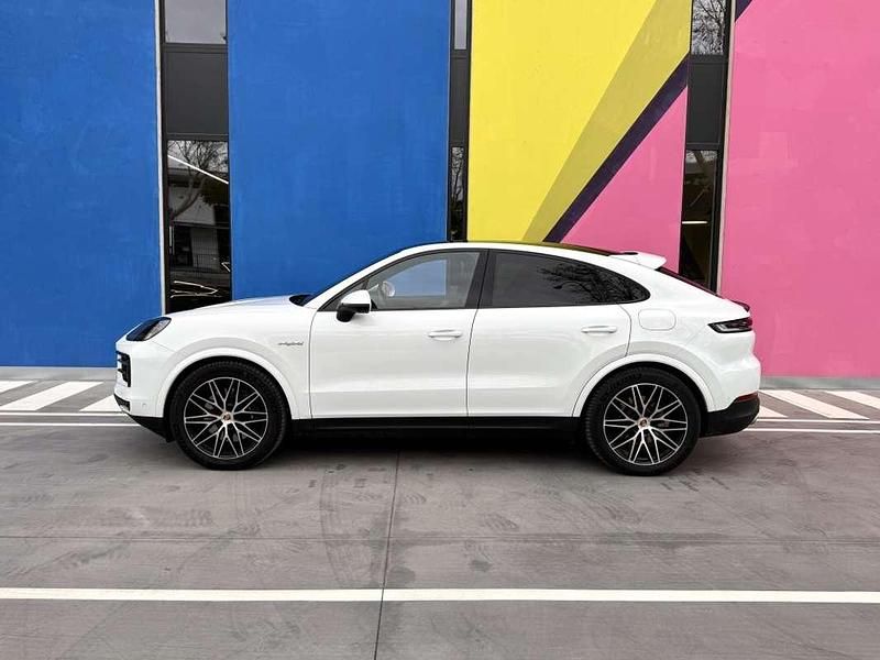 Usado Porsche Cayenne 470 CV (345 kW) 2024 Blanco SUV