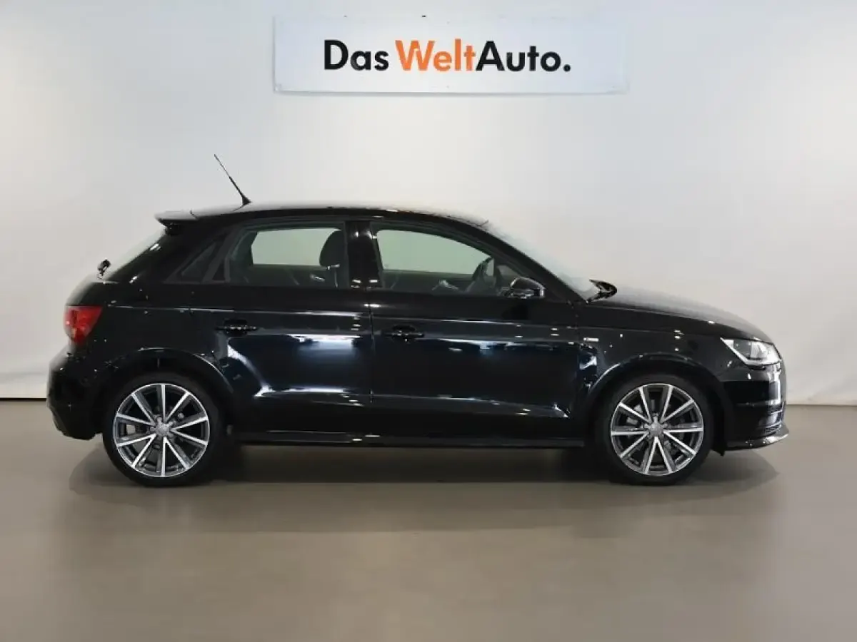 Usado Audi A1 Sportback 125 CV (91 kW) 2016 Negro Utilitario