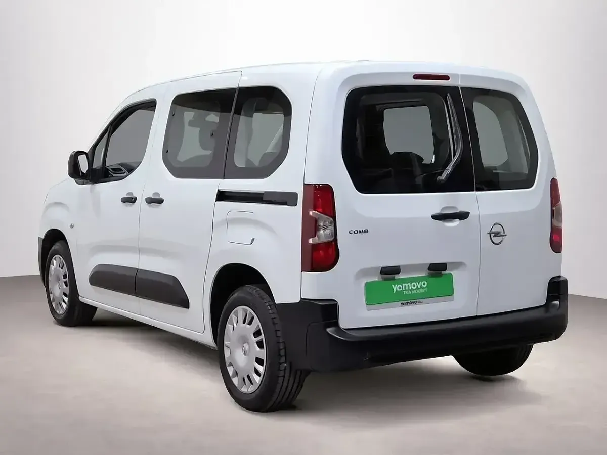 Usado Opel Combo Edition 102 CV (75 kW) 2021 Blanco Monovolumen